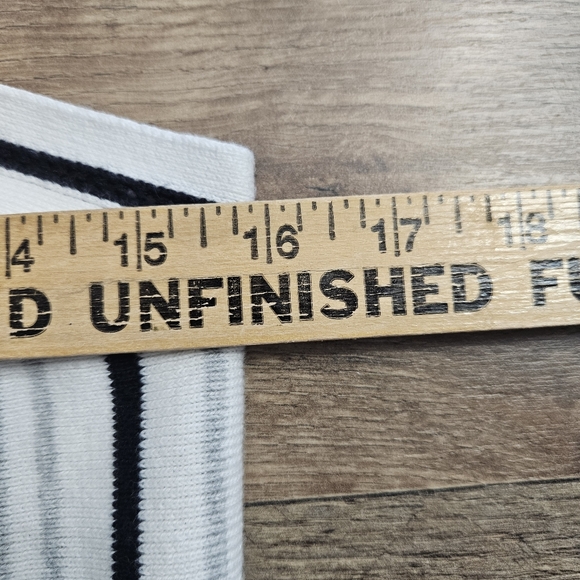 Banana Republic Knit Sweater Peplum Tank Top XS White Black Stripe - Picture 7 of 12